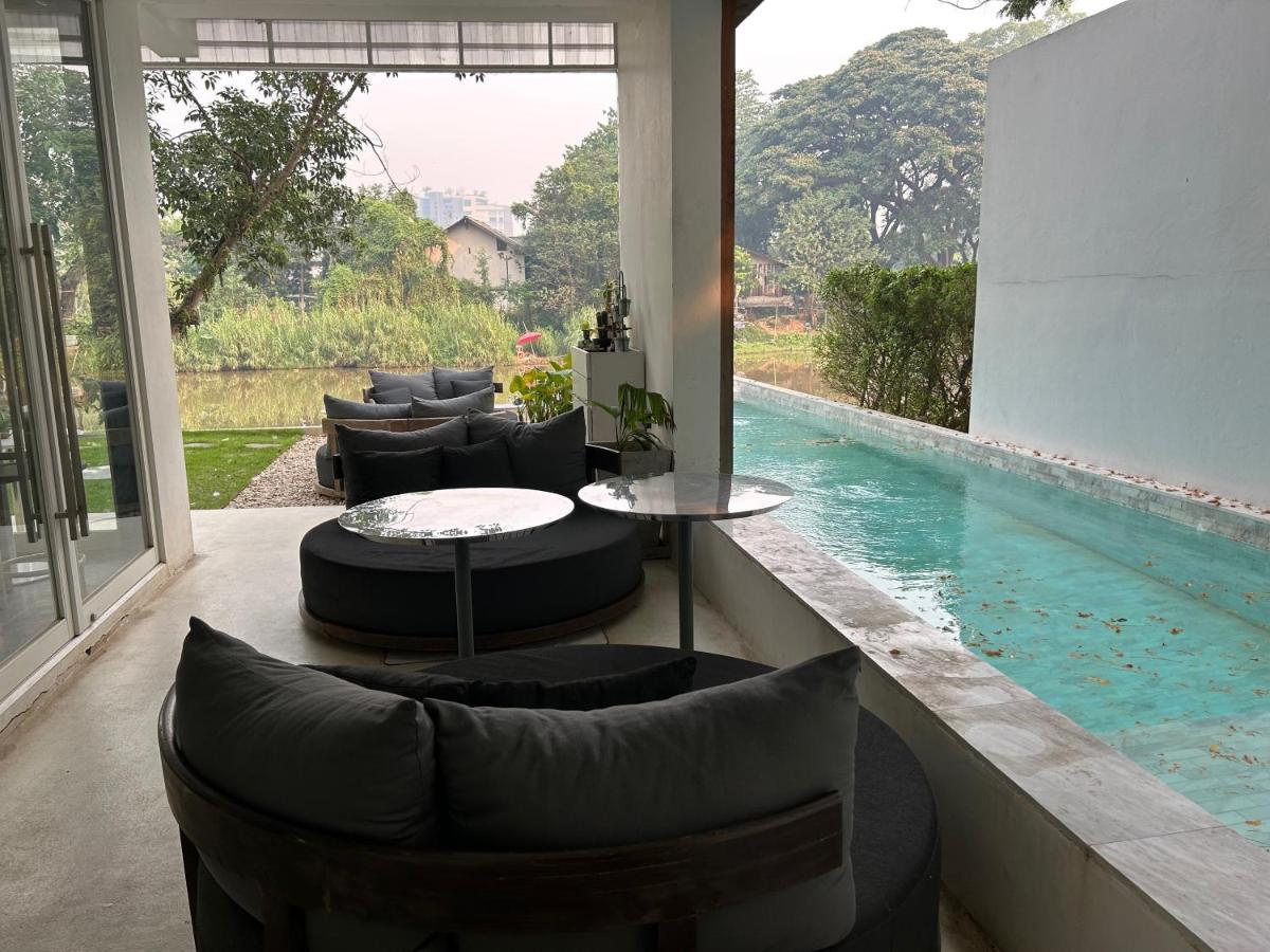 Little Shelter Hotel Chiangmai Sha Plus Чиангмай Экстерьер фото